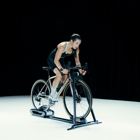 Wahoo Fitness KICKR ROLLR Smart Bike Rollertrainer