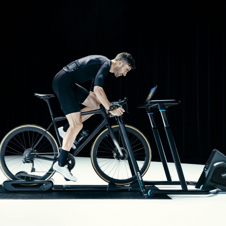 Wahoo Fitness KICKR ROLLR Smart Bike Rollertrainer
