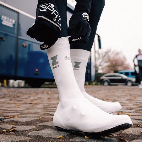 Spatzwear Aquasokz Aero Überschuhe weiß