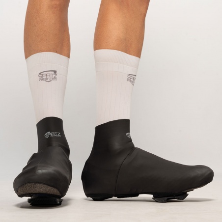 Spatzwear Aquasokz Aero Überschuhe kurz schwarz