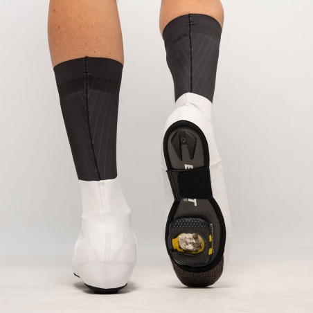 Spatzwear Aquasokz Aero Überschuhe kurz weiß