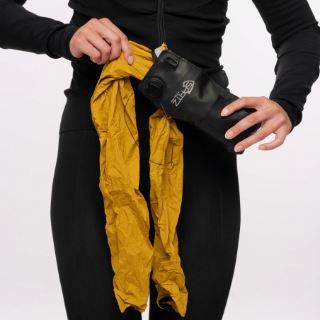 Spatzwear Atak Pak Regenjacke inkl. Satteltaschensystem gelb